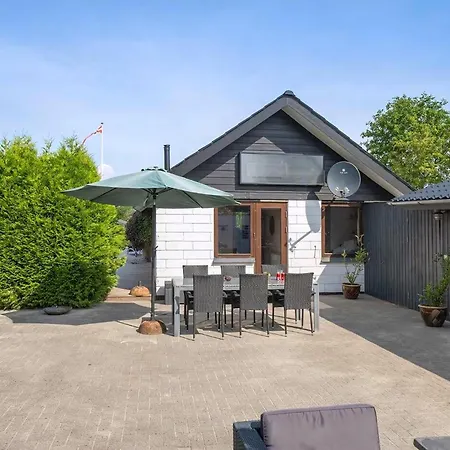 Hébergement de vacances Cosy House Near Child Friendly Bogense